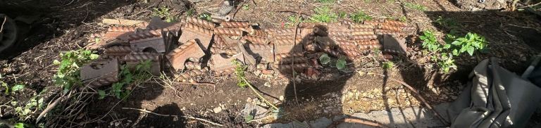 Original Victorian rope garden edge border tiles 