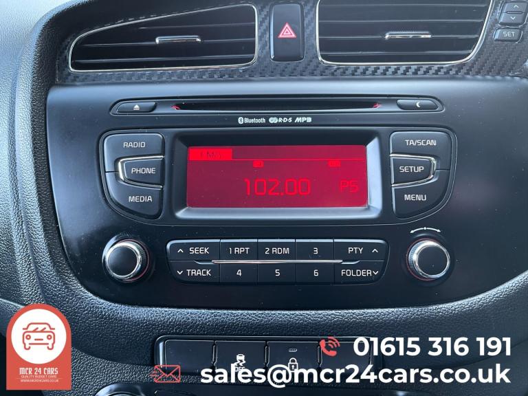 KIA CEED 1.4 VR7 2014