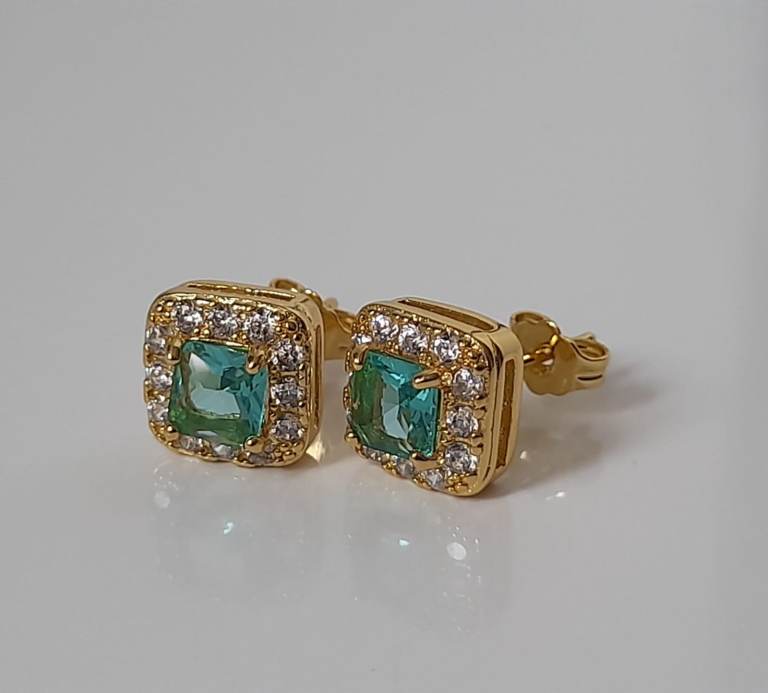 New 18k Gold Plated Square Stud Earrings with Green and Clear Stones size 9mm 