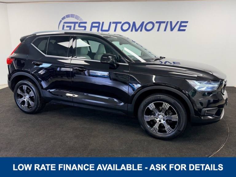 2018 Volvo XC40 2.0 D3 INSCRIPTION 150 BHP + SAT NAV + LEATHER ESTATE Diesel Manual