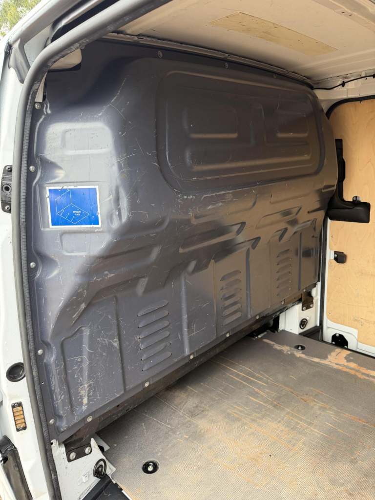 2020 Mercedes-Benz Vito 114CDI Pure Van PANEL VAN DIESEL Manual