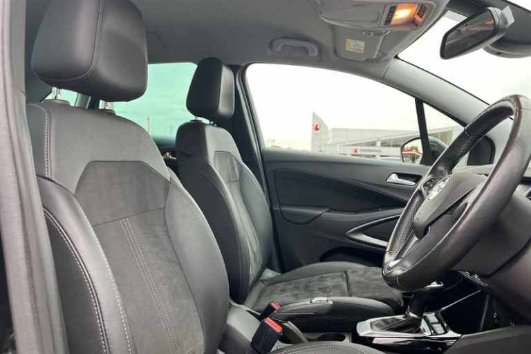 2022 Vauxhall Crossland 1.2 Turbo [130] Ultimate 5dr Auto HATCHBACK PETROL Automatic