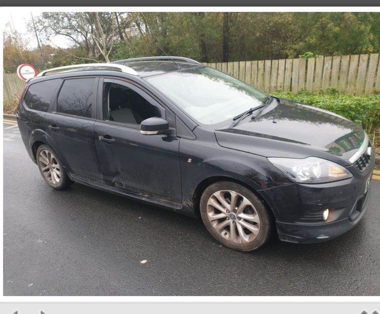Ford focus estate zetec s 1.6 tdci rear model 