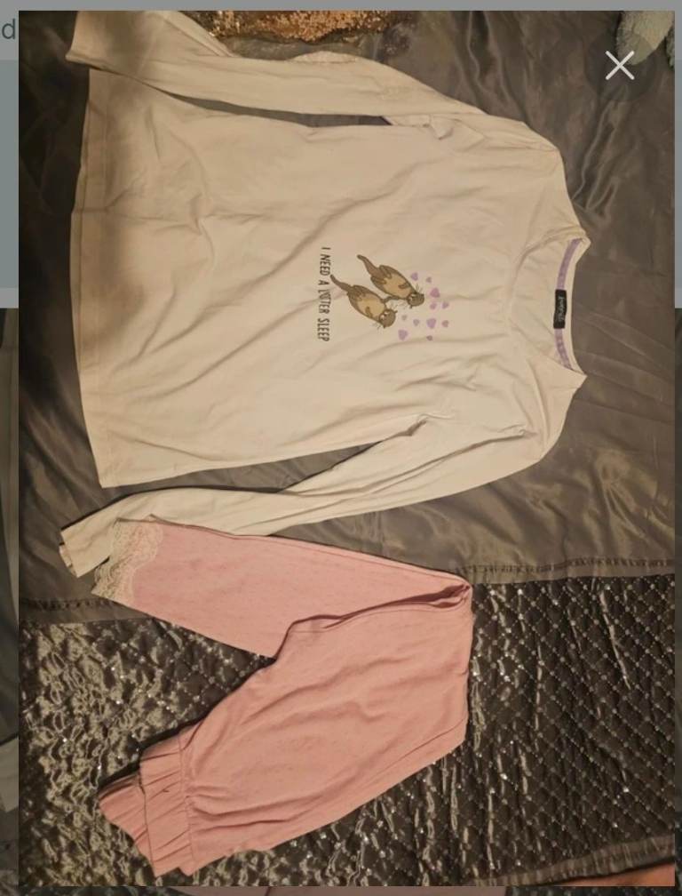 Lounge wear