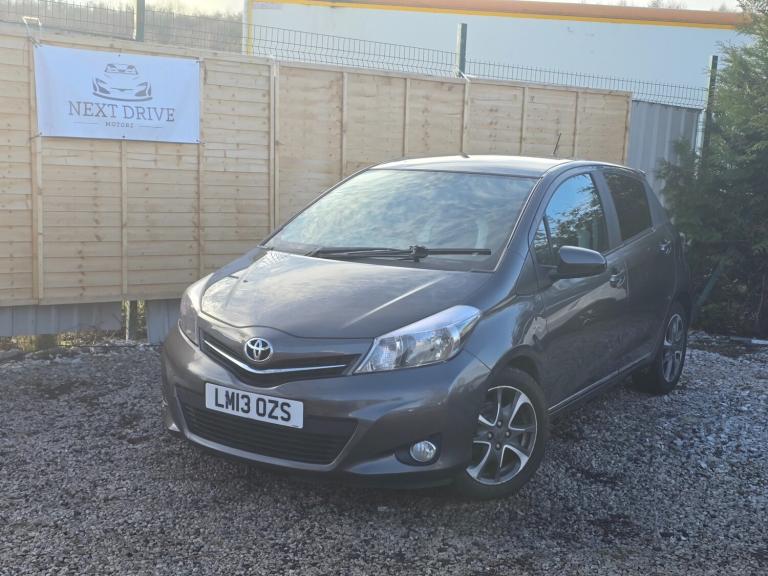 2013 Toyota Yaris 1.33 VVT-i Trend 5dr HATCHBACK Petrol Manual