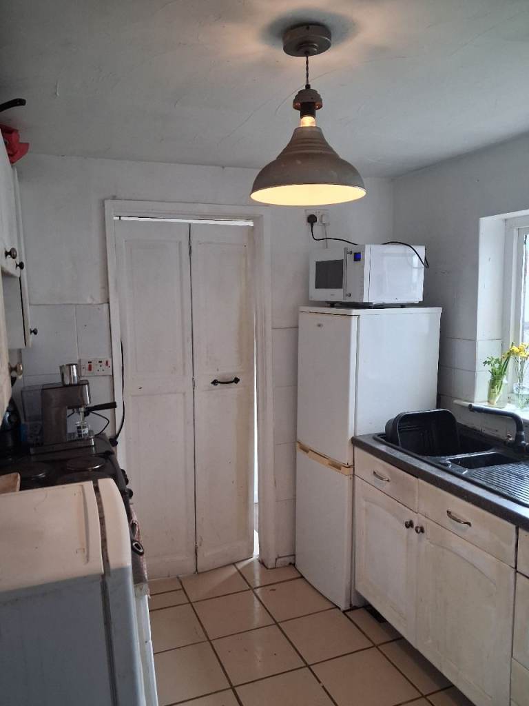 Single room but not small room .