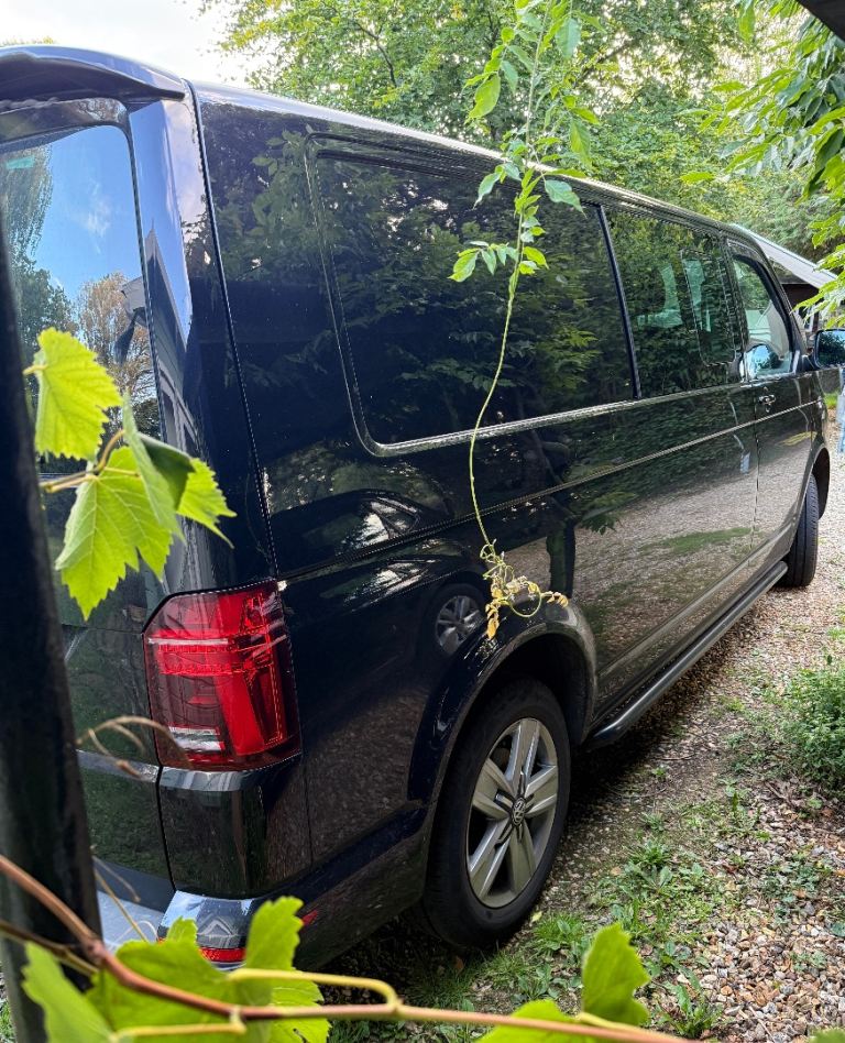 2022 Volkswagen VW Transporter T6.1 Kombi Highline TDI LWB DSG 150 T32 Black 28K NO VAT