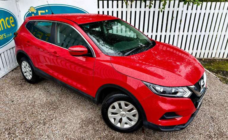 CAN'T GET CREDIT? CALL US! Nissan Qashqai 1.5 dCi Visia, 2017, Manual, - £149 DEPOSIT, £53 PER WEEK