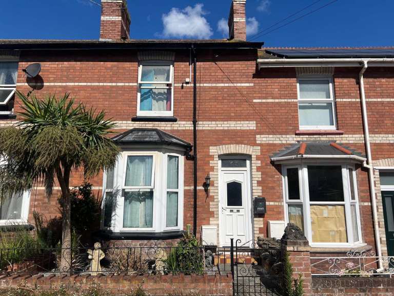 Room in House Share - Newton Abbot