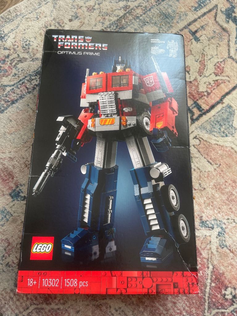 NEW LEGO Transformers Optimus Prime 10302 Set - 1508 pcs