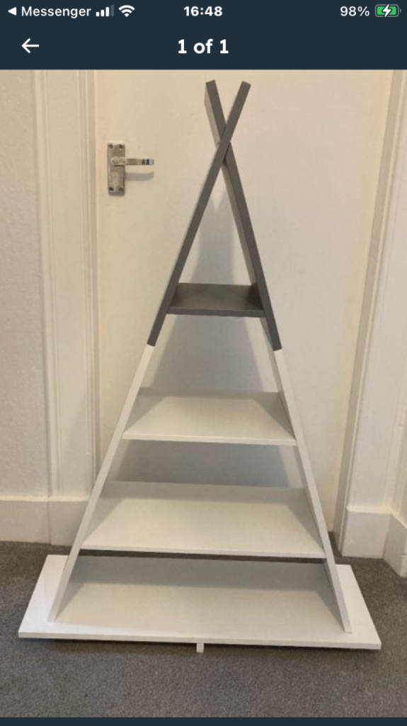 Teepee Style Bookcase / Shelving Unit – Grey and White