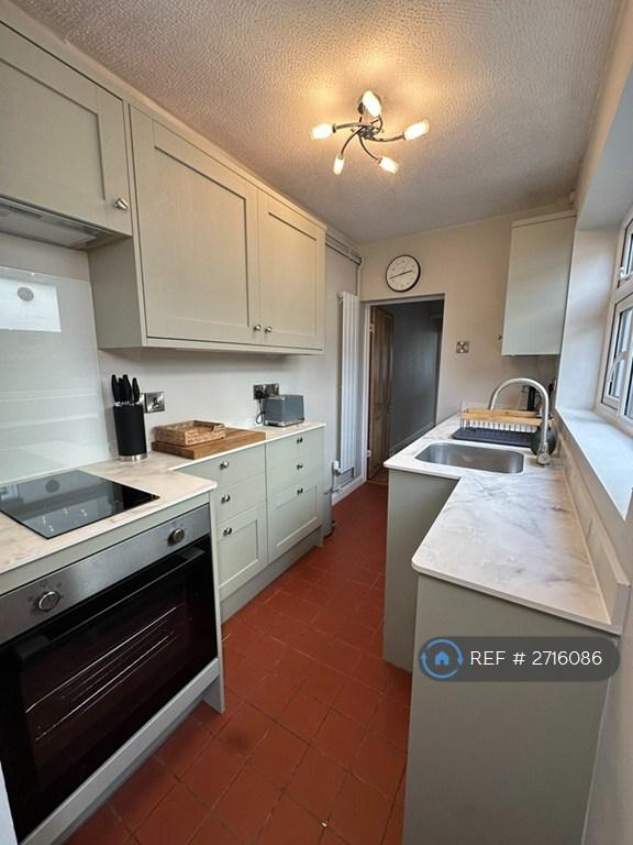 2 bedroom house in Union Street, Cheltenham, GL52 (2 bed) (#2716086)
