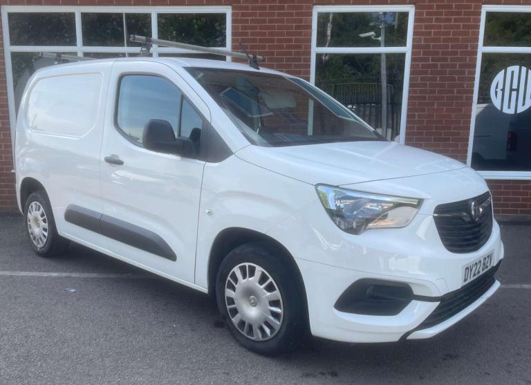 2022 Vauxhall Combo 1.5 Combo 2000 Sportive TD Panel Van Diesel Manual