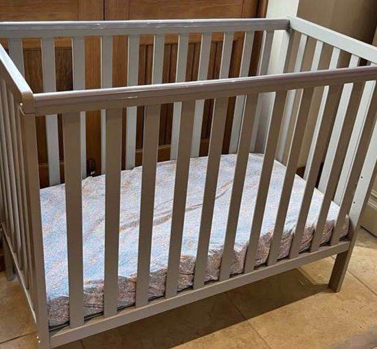 Obaby Bantam Space Saver Cot