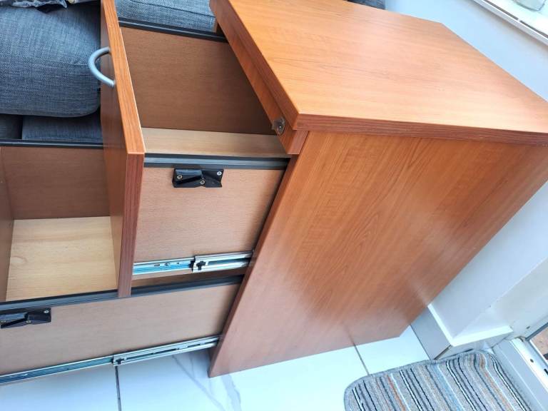 Brown Wooden Chest of Drawers / Filing Cabinet – Good Condition