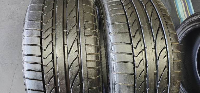 225 40 18   2 xtyres Bridgestone Potenza RE050 A I RUN FLAT