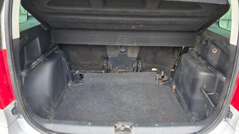 2014 Skoda Yeti 2.0 TDI Tour de France Outdoor 4WD Euro 5 5dr HATCHBACK Diesel Manual