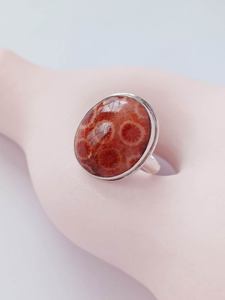 Sterling Silver Hallmarked Red Sponge Coral Ring Women Minimalist Sealife
