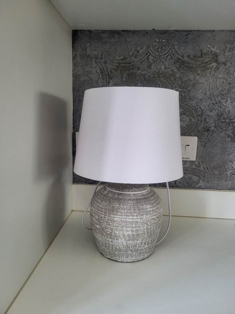Table lamp 