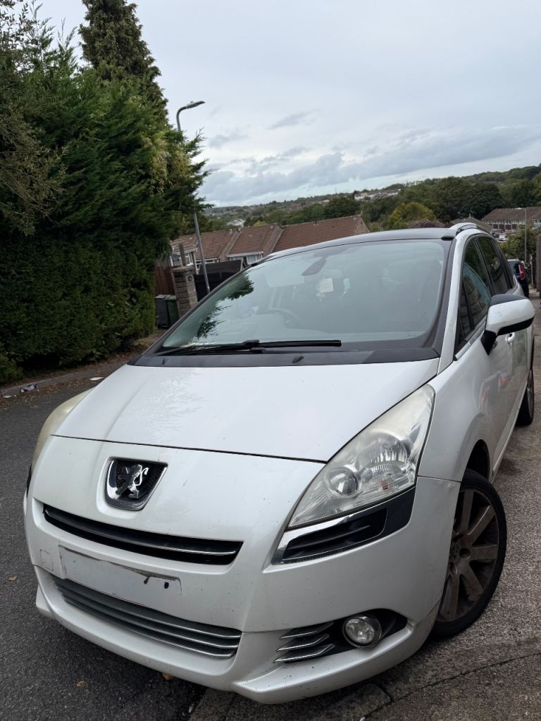 Peugeot 5008 , 89000 mileage 
