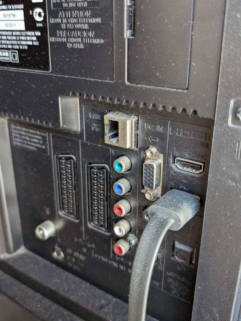 SONY Bravia 46 inch Full HD 3D TV (with SONY official 3D glasses)