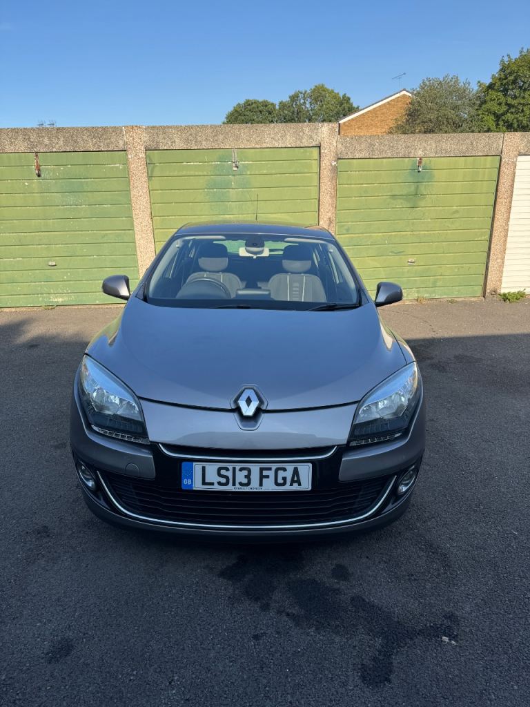 Renault, MEGANE, Hatchback, 2013, Manual, 1598 (cc), 5 doors
