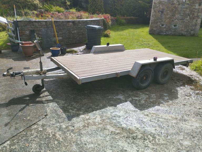 12ftx6ft, twin axle, low trailer