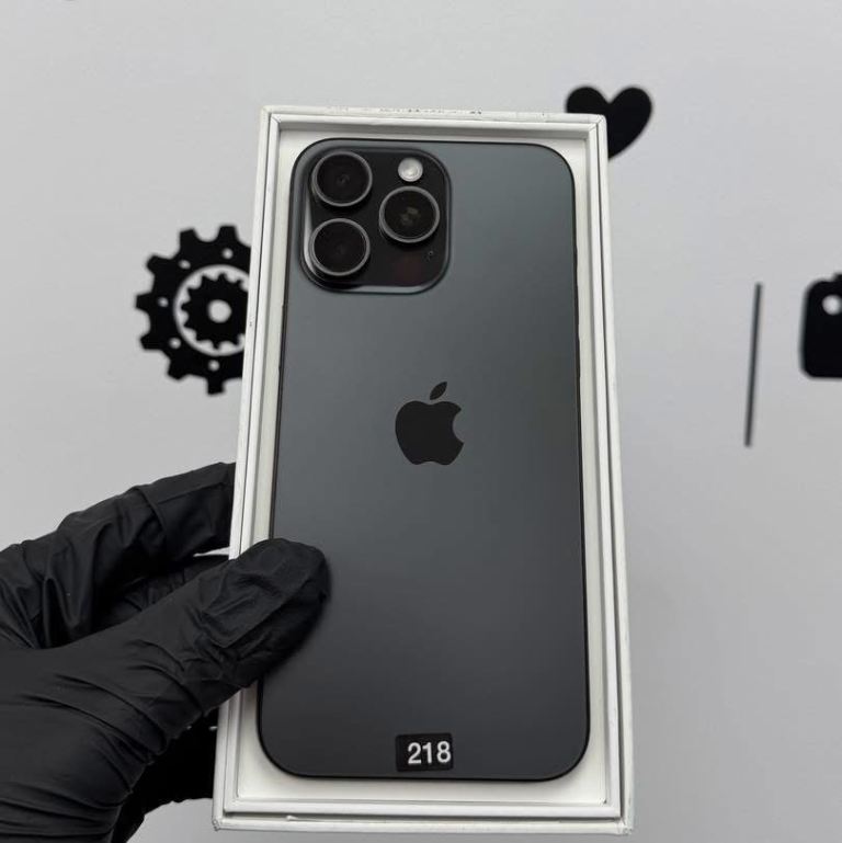 iPhone 15 Pro Max - 256GB