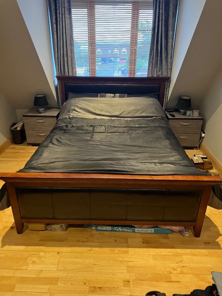 Bedroom Set King Size Bed, Drawers, Wardrobe, Mirror, Bedside Drawers 