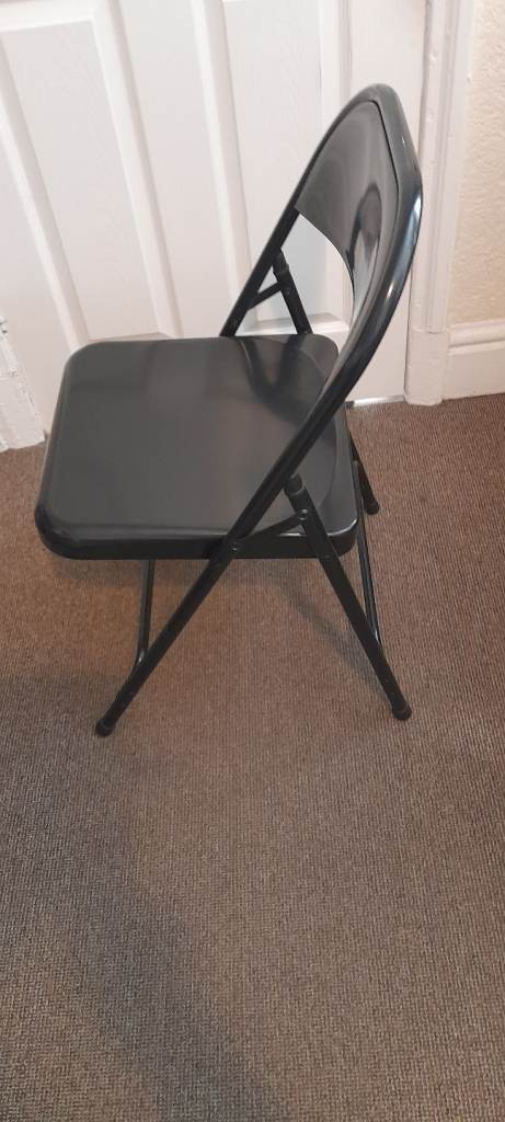 Black Folding Chair – Good Condition