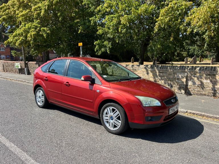 76,000 MILES FREE ULEZ FORD FOCUS GHIA 1.6 PETROL 56 REG LONG MOT SERVICE HISTORY DRIVES WELL