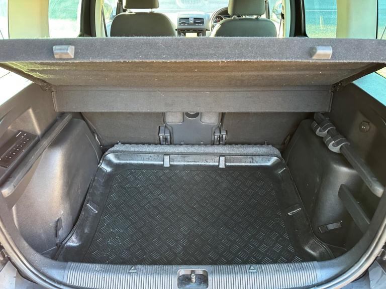 2011 Skoda Yeti 2.0 TDI SE Plus 4WD Euro 5 5dr HATCHBACK Diesel Manual