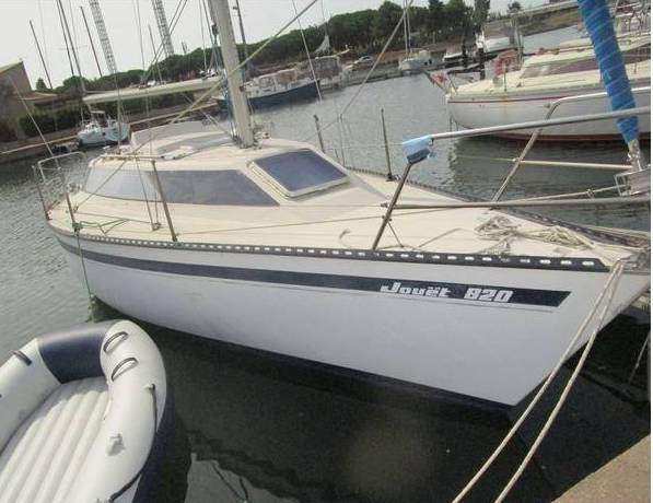 Jouet 820 Sailing Sloop Yacht Diesel Volvo Engine 12v