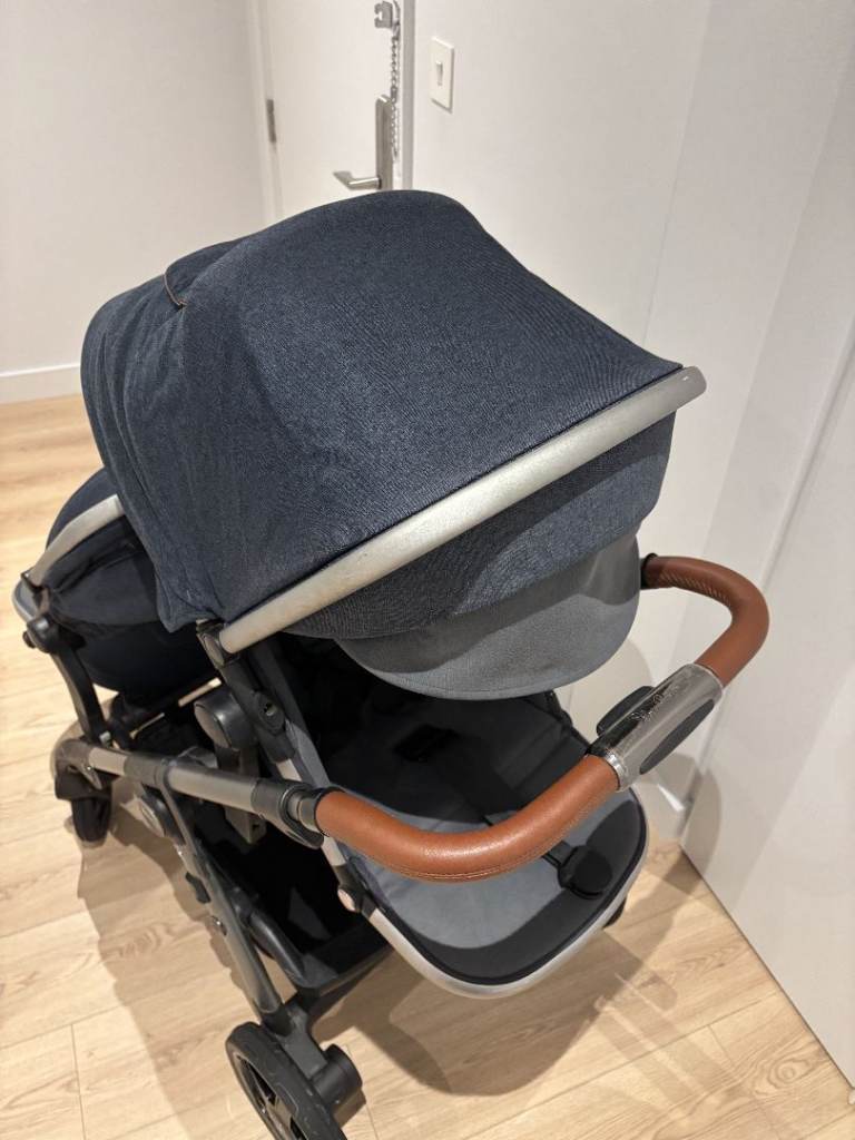 Silver Cross Wave double (tandem) pushchair