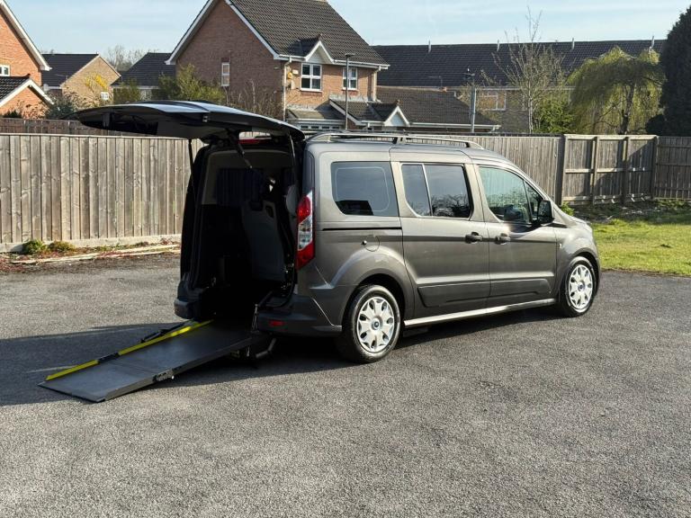 2019 FORD GRAND TOURNEO CONNECT DRIVE FROM PASSENGER UPFRONT WHEELCHAIR VEHICLE