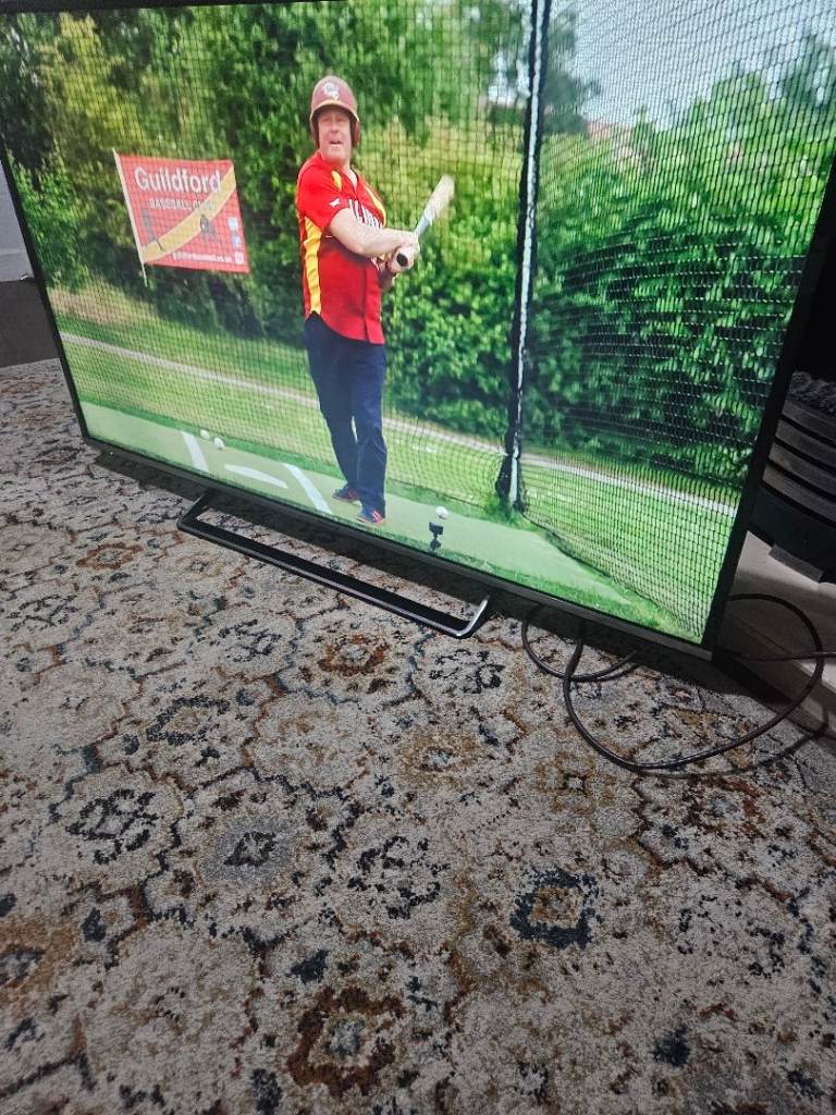 Panasonic 50 inches smart tv 