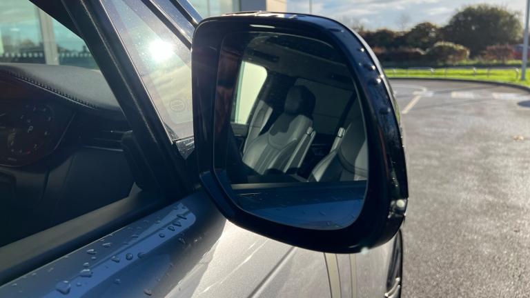 2025 Land Rover Range Rover 3.0 P400 HSE LWB 4dr Auto [7 Seat] ESTATE PETROL Automatic