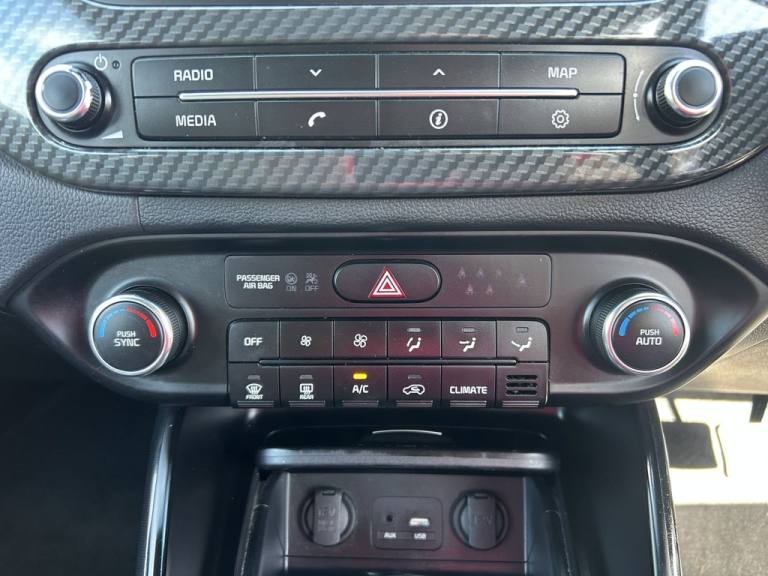 2018 Kia Carens 1.7 CRDi 4 MPV 5dr Diesel DCT Euro 6 (s/s) (139 bhp) MPV Diesel Automatic