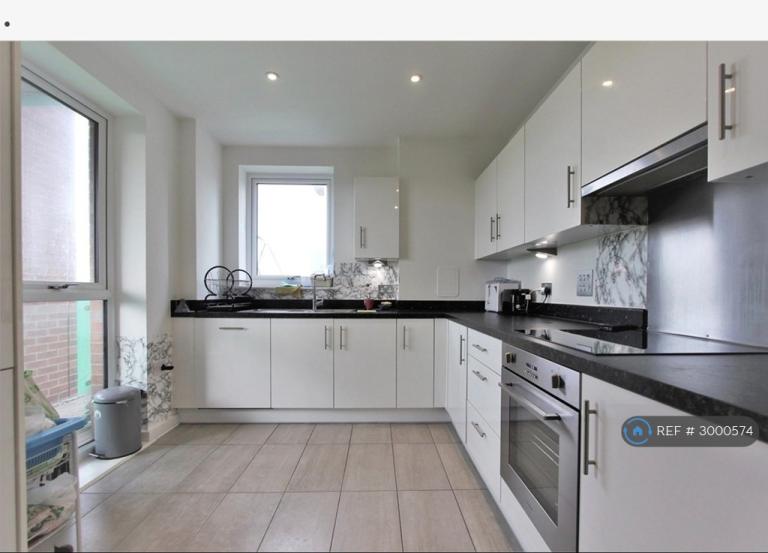 3 bedroom flat in Best House, Wembley, HA9 (3 bed) (#3000574)