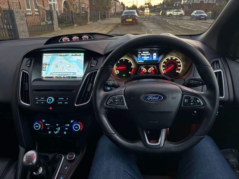 FORD FOCUS ST 2.0TDCI 2015