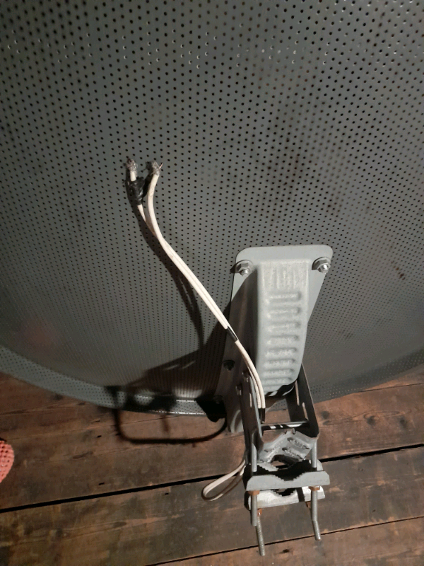 Technomate 87cm dish satelite kit complete