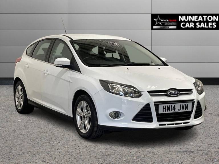 2014 Ford Focus 1.6 Zetec Hatchback 5dr Petrol Manual Euro 5 (105 ps) Hatchback Petrol Manual