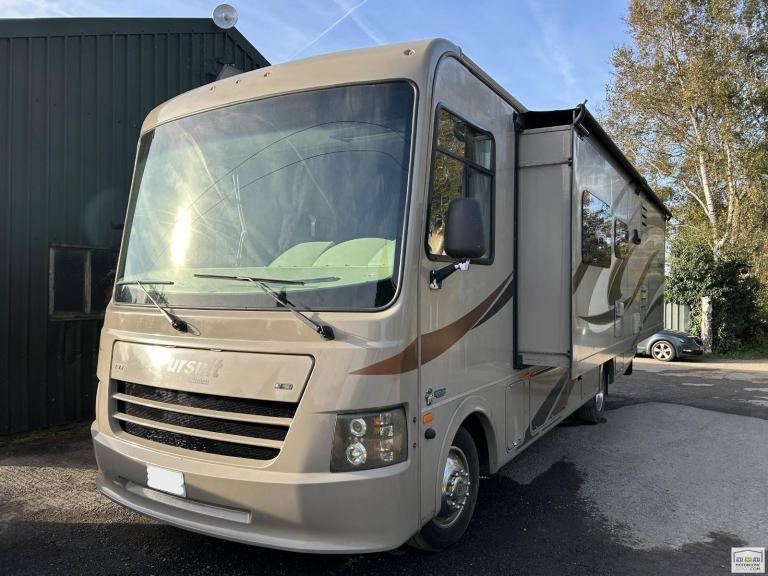 Coachmen Pursuit RV 2016 8 Berth motorhome