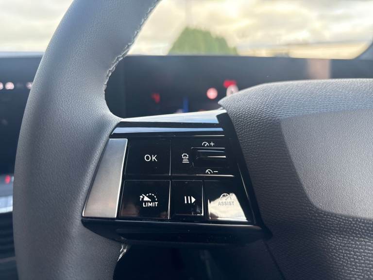 2025 Vauxhall Astra 1.2 Turbo 130 Griffin 5dr Hatchback Manual