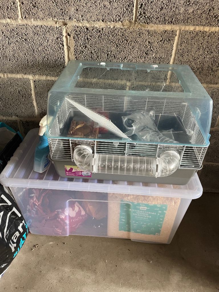 Hamster cage and accessories 
