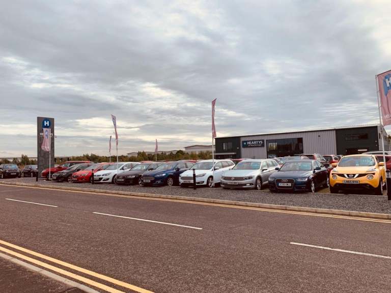 2023 Land Rover Defender 3.0 D250 Hard Top SE Auto PANEL VAN DIESEL Automatic