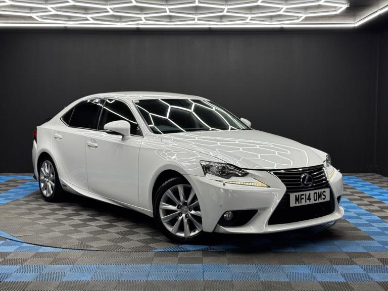 2014 Lexus IS 300h Luxury 4dr CVT Auto SALOON PETROL/ELECTRIC Automatic