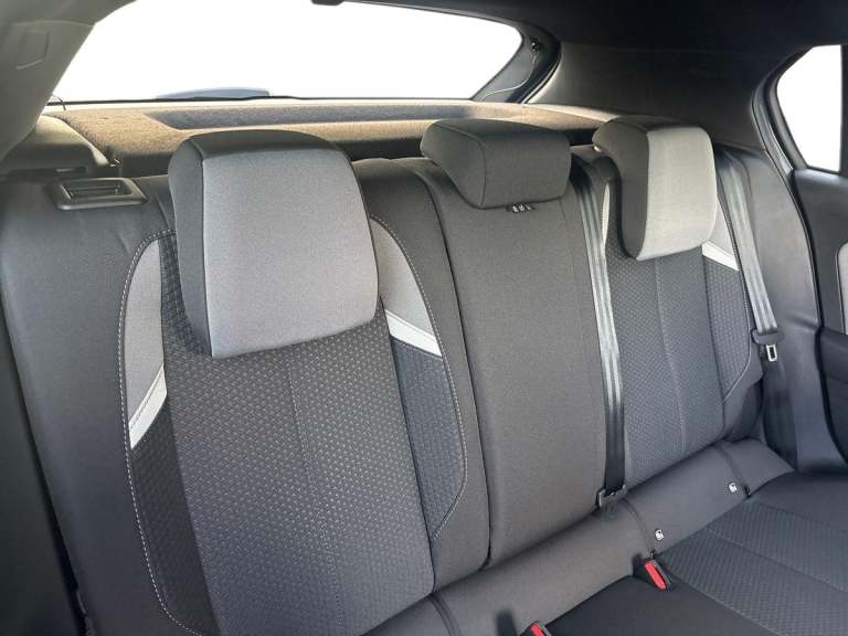 2025 Vauxhall Astra 1.2 Turbo 130 Griffin 5dr Hatchback Manual