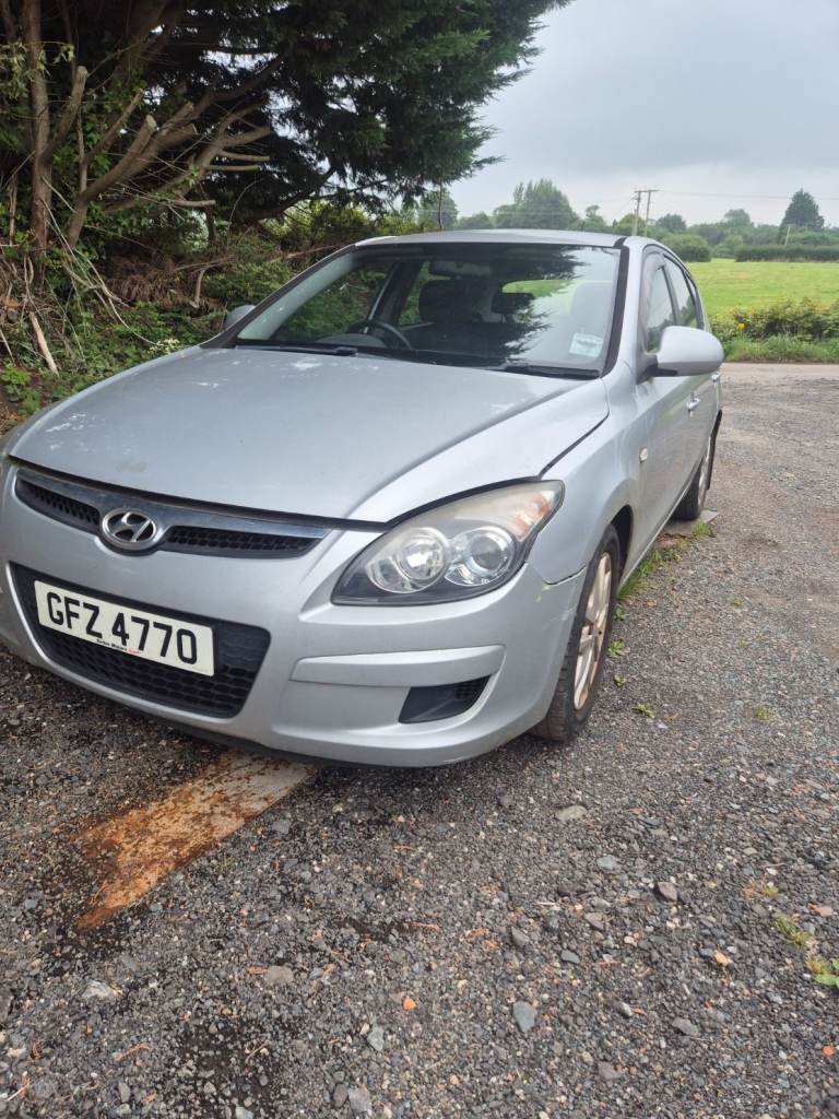2010 HYUNDAI i30 1.4 16V PETROL BREAKING FOR PARTS