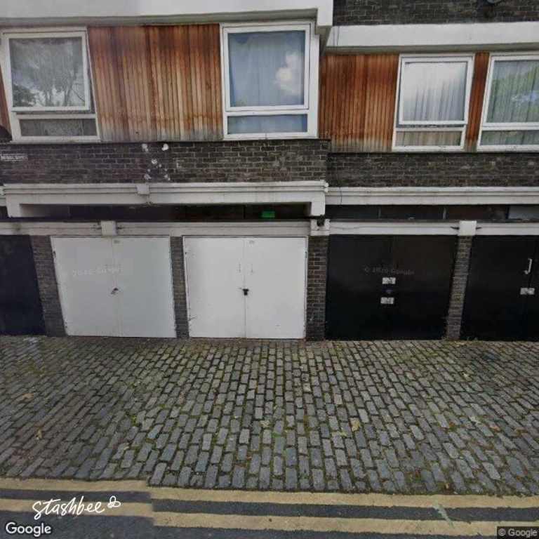 Garage to rent in London (SE5) | Stashbee